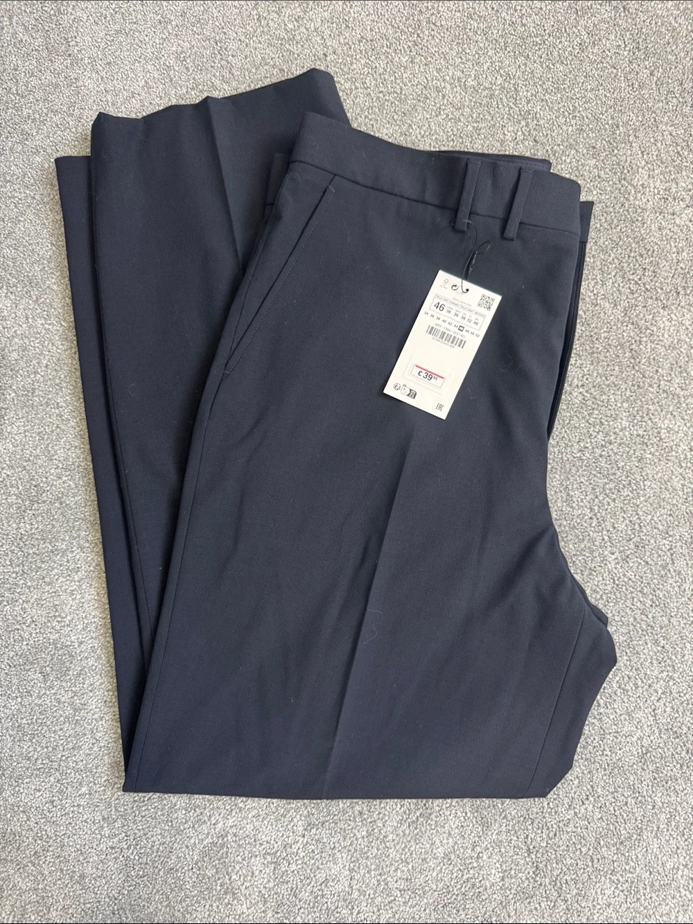 NWT ZARA Men’s Navy Straight Leg Flat Front Dress Pants - Size 36/31